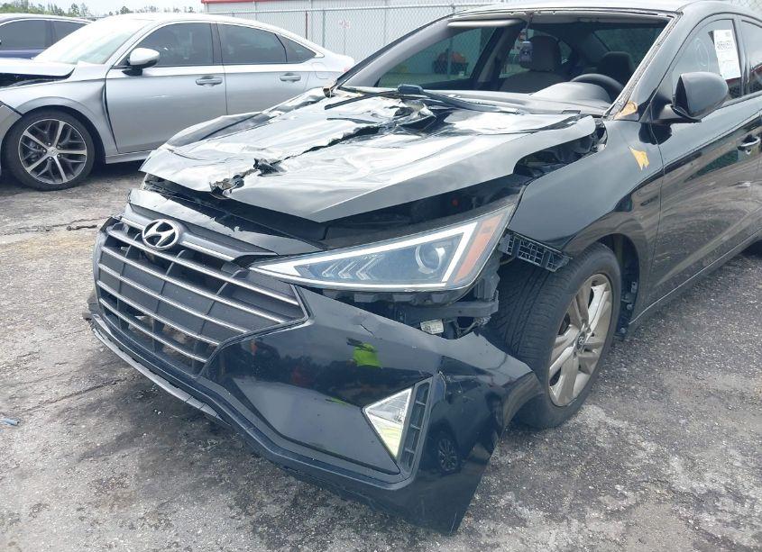 Photo 21 of 2019 Hyundai Elantra SEL (VIN 5NPD84LF1KH408806)