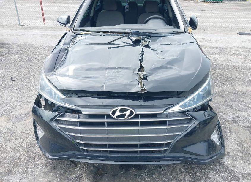 Photo 6 of 2019 Hyundai Elantra SEL (VIN 5NPD84LF1KH408806)