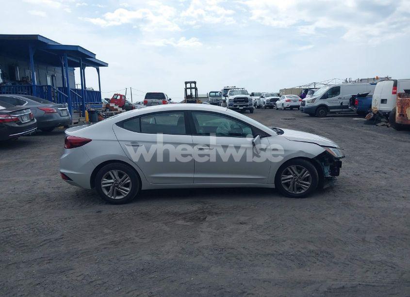 Photo 14 of 2019 Hyundai Elantra SEL/VALUE/LIMITED (VIN 5NPD84LF1KH422723)