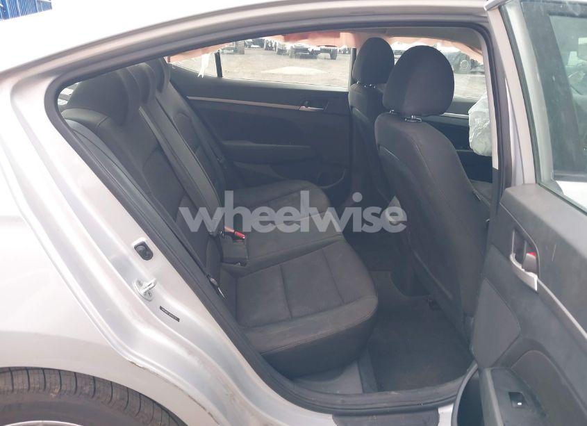 Photo 8 of 2019 Hyundai Elantra SEL/VALUE/LIMITED (VIN 5NPD84LF1KH422723)