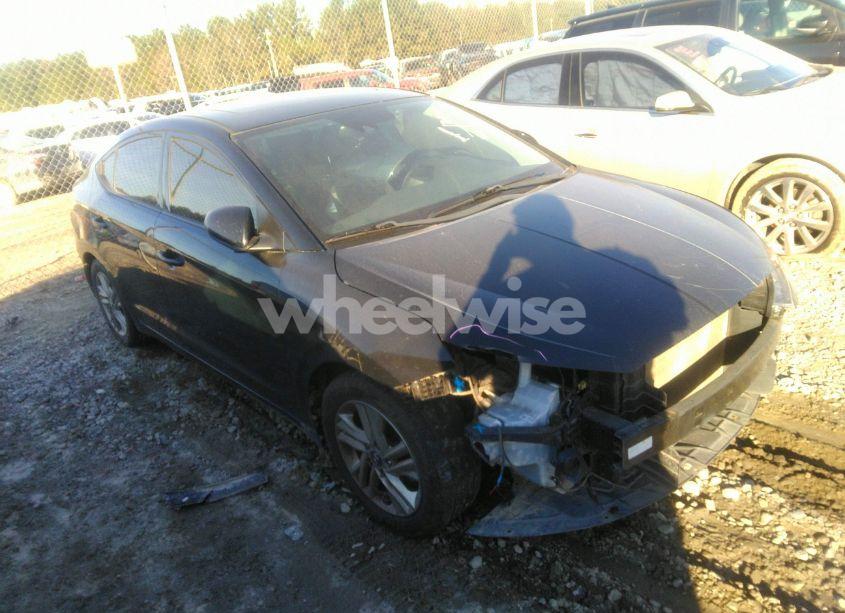 2019 Hyundai Elantra VALUE EDITION (VIN 5NPD84LF1KH433561) main photo