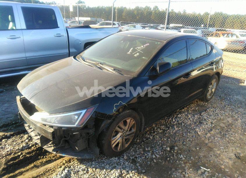 Photo 2 of 2019 Hyundai Elantra VALUE EDITION (VIN 5NPD84LF1KH433561)