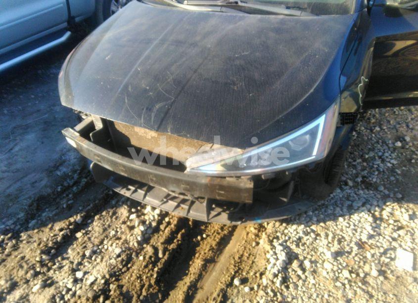 Photo 6 of 2019 Hyundai Elantra VALUE EDITION (VIN 5NPD84LF1KH433561)