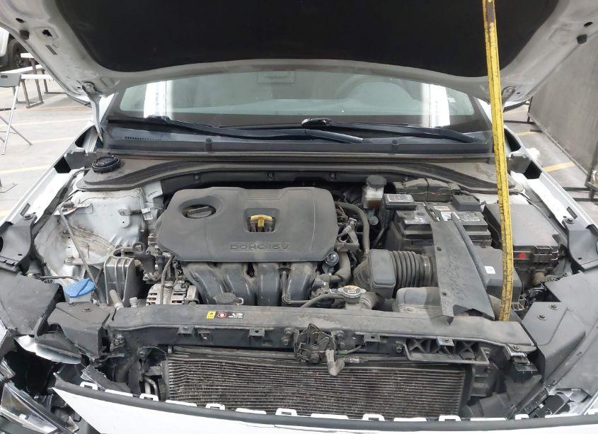 Photo 10 of 2019 Hyundai Elantra SEL (VIN 5NPD84LF1KH434080)