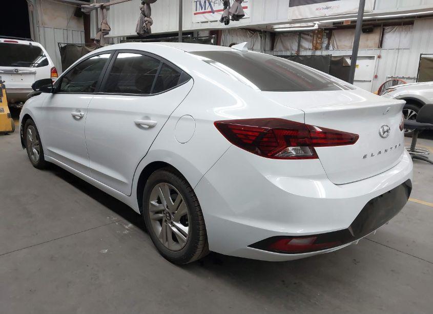 Photo 3 of 2019 Hyundai Elantra SEL (VIN 5NPD84LF1KH434080)