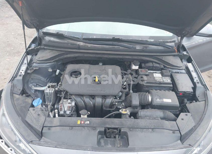 Photo 10 of 2019 Hyundai Elantra SEL (VIN 5NPD84LF1KH443667)