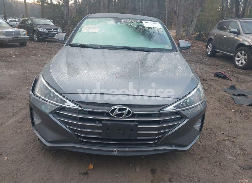 Photo 13 of 2019 Hyundai Elantra SEL (VIN 5NPD84LF1KH443667)