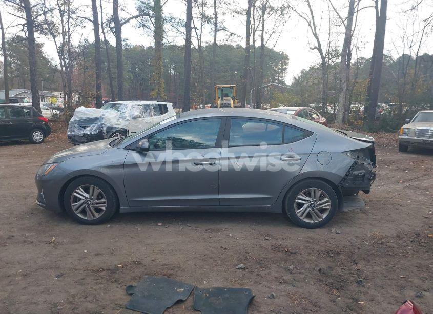 Photo 15 of 2019 Hyundai Elantra SEL (VIN 5NPD84LF1KH443667)
