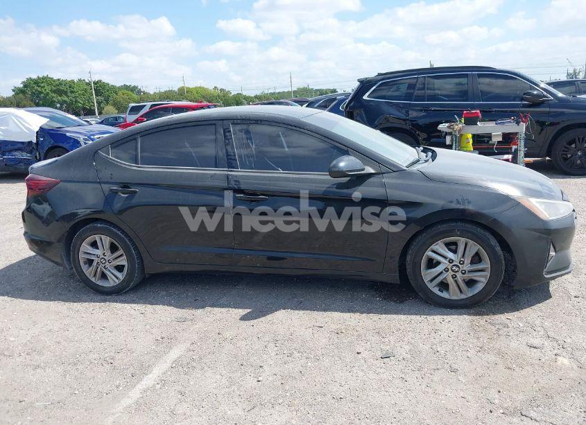 Photo 13 of 2019 Hyundai Elantra SEL (VIN 5NPD84LF1KH453423)