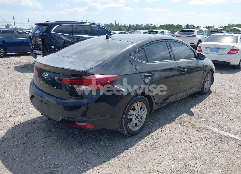 Photo 4 of 2019 Hyundai Elantra SEL (VIN 5NPD84LF1KH453423)