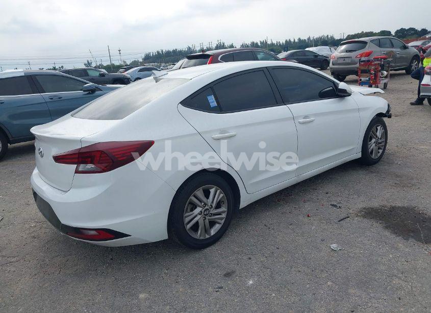 Photo 4 of 2019 Hyundai Elantra SEL (VIN 5NPD84LF1KH464583)