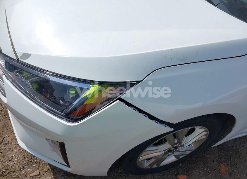 Photo 17 of 2019 Hyundai Elantra SEL (VIN 5NPD84LF1KH467354)