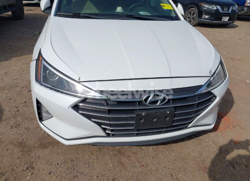 Photo 6 of 2019 Hyundai Elantra SEL (VIN 5NPD84LF1KH467354)