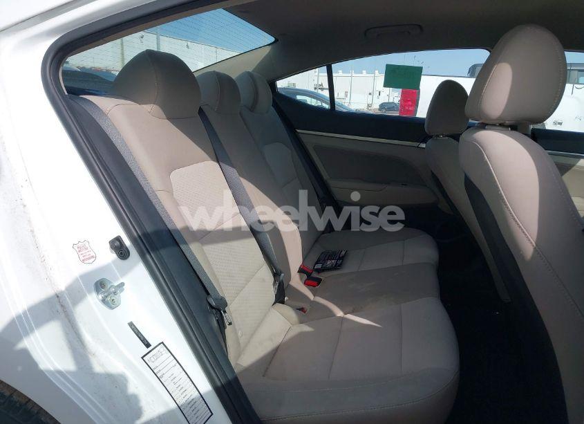 Photo 8 of 2019 Hyundai Elantra SEL (VIN 5NPD84LF1KH467354)