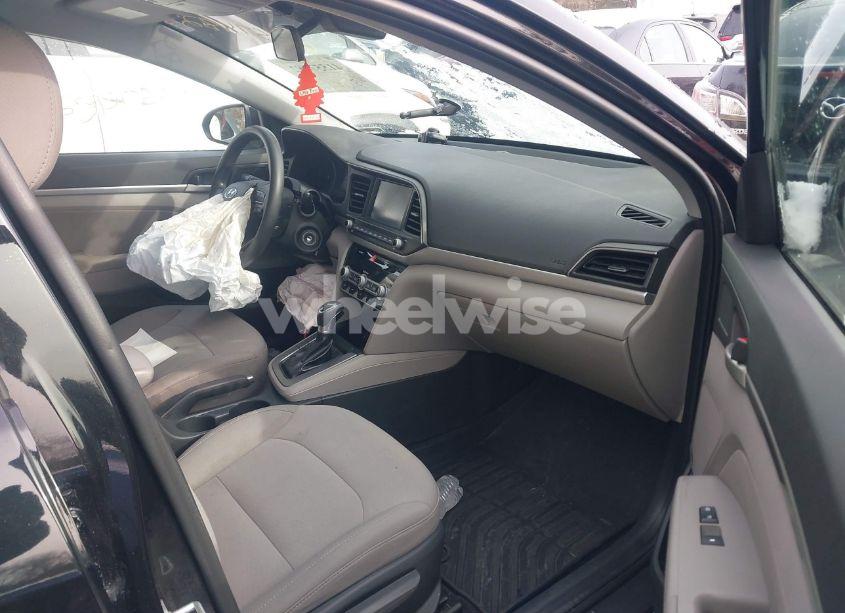 Photo 5 of 2020 Hyundai Elantra SEL (VIN 5NPD84LF1LH511743)