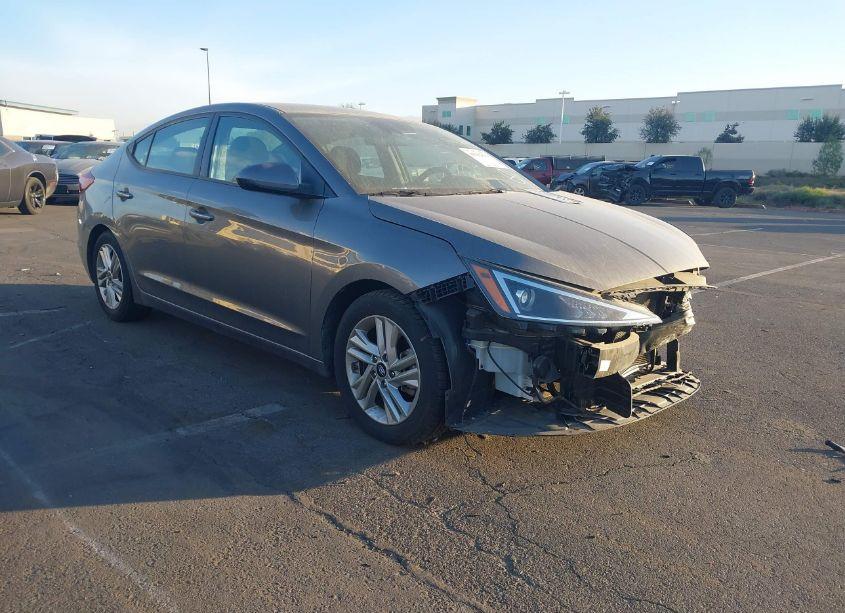 2020 Hyundai Elantra SEL (VIN 5NPD84LF1LH525190) main photo
