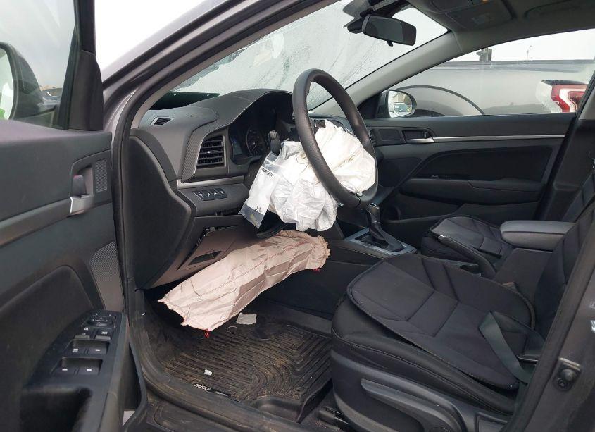 Photo 5 of 2020 Hyundai Elantra SEL (VIN 5NPD84LF1LH525190)