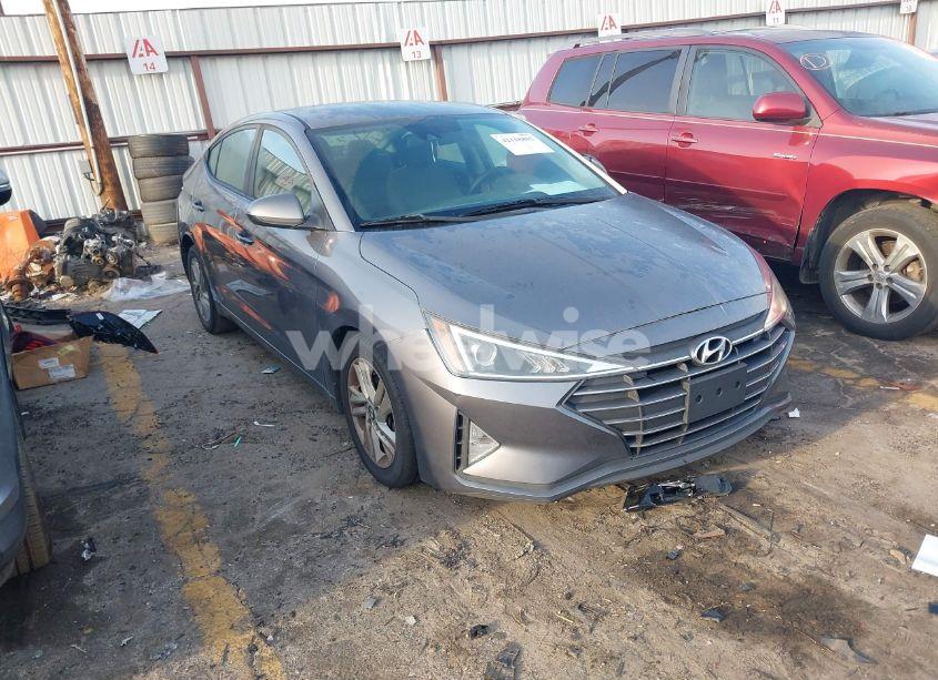 2020 Hyundai Elantra SEL (VIN 5NPD84LF1LH540823) main photo