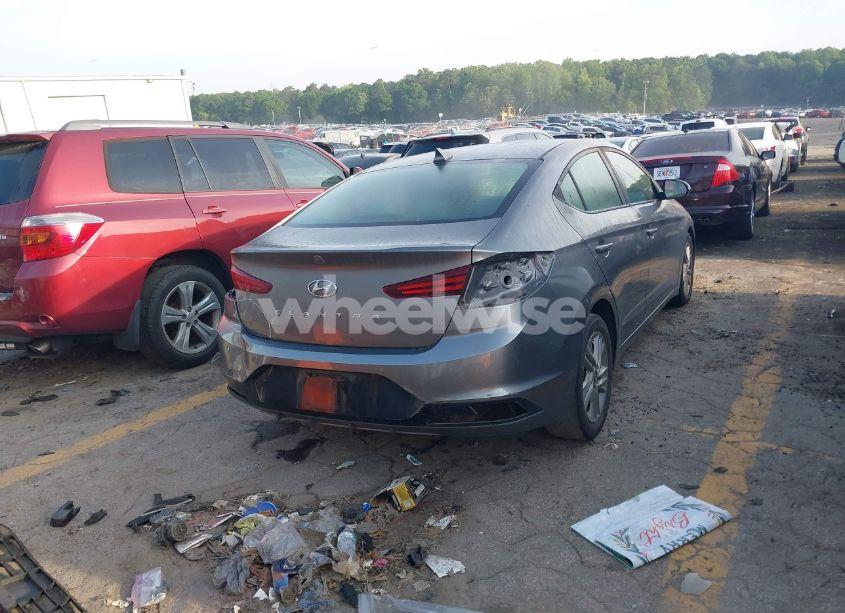 Photo 4 of 2020 Hyundai Elantra SEL (VIN 5NPD84LF1LH540823)