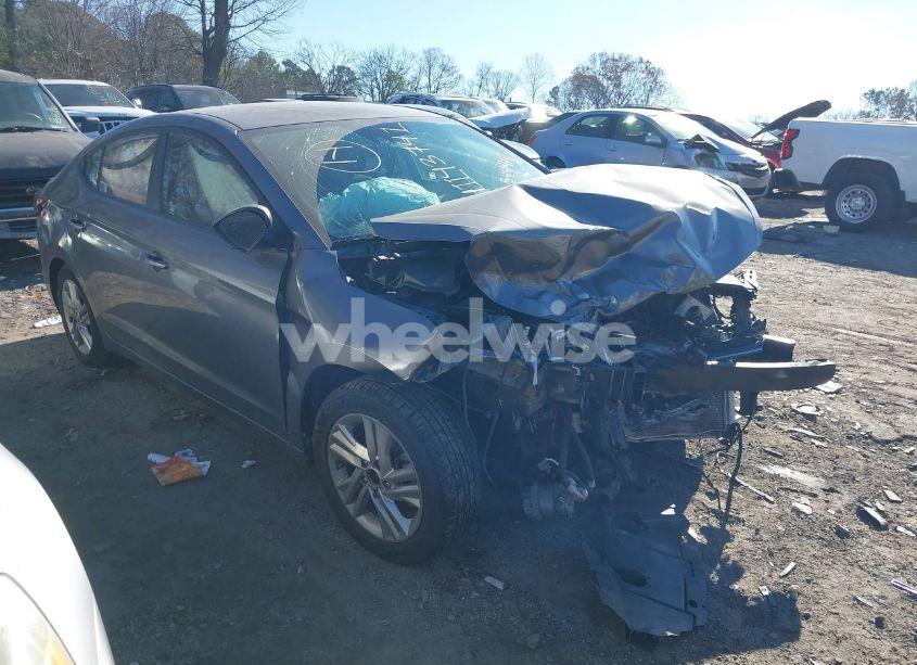 2020 Hyundai Elantra SEL (VIN 5NPD84LF1LH544418) main photo