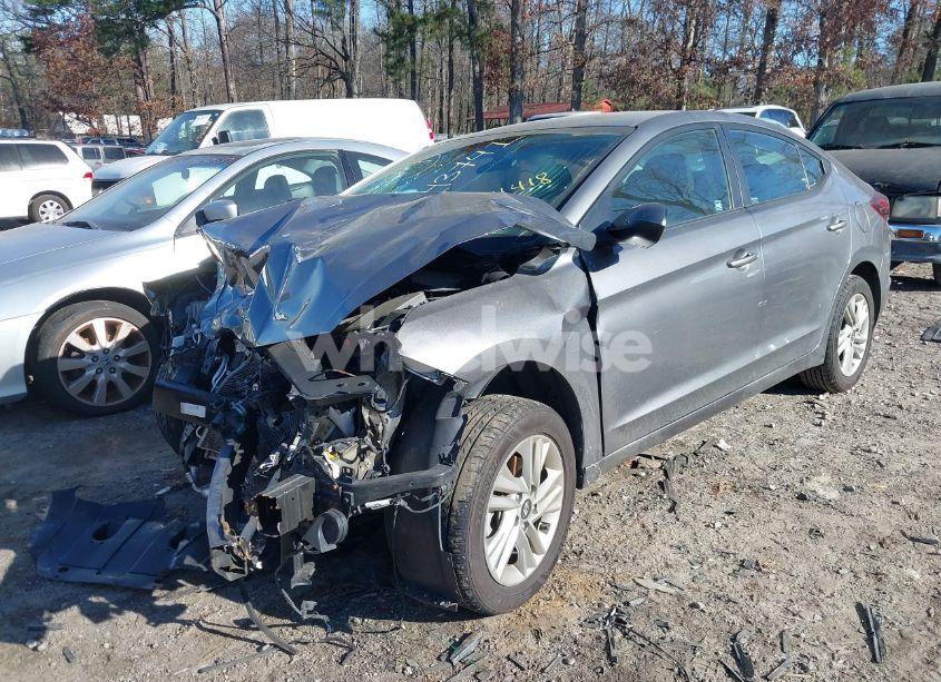 Photo 2 of 2020 Hyundai Elantra SEL (VIN 5NPD84LF1LH544418)