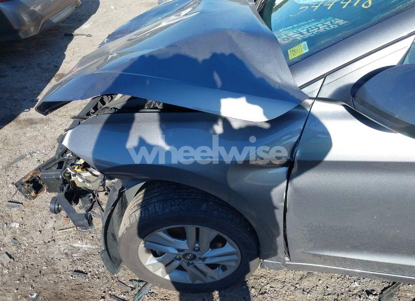 Photo 6 of 2020 Hyundai Elantra SEL (VIN 5NPD84LF1LH544418)