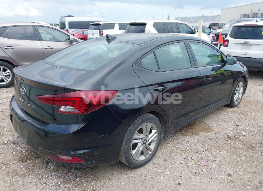 Photo 4 of 2020 Hyundai Elantra SEL (VIN 5NPD84LF1LH570386)