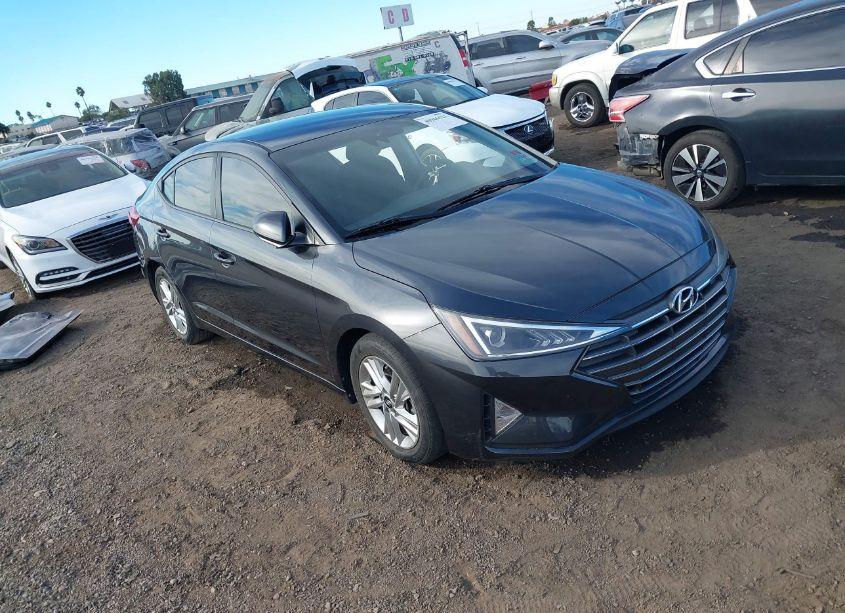 2020 Hyundai Elantra SEL (VIN 5NPD84LF1LH596406) main photo