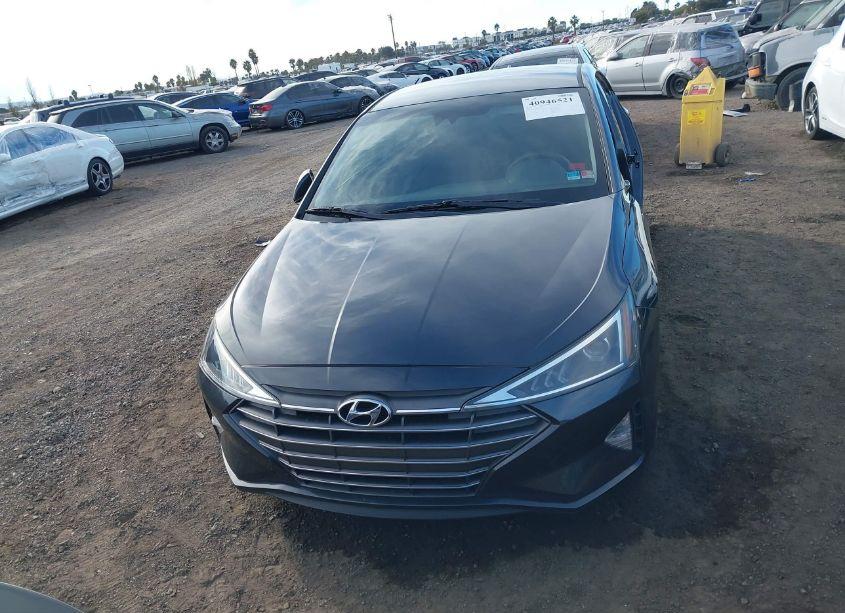 Photo 13 of 2020 Hyundai Elantra SEL (VIN 5NPD84LF1LH596406)