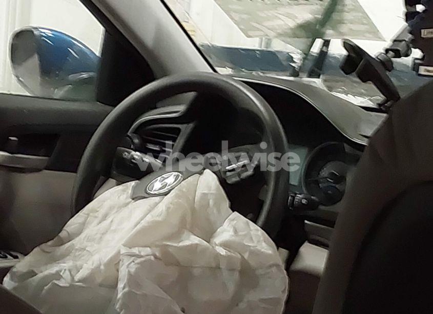 Photo 15 of 2020 Hyundai Elantra SEL (VIN 5NPD84LF1LH624110)