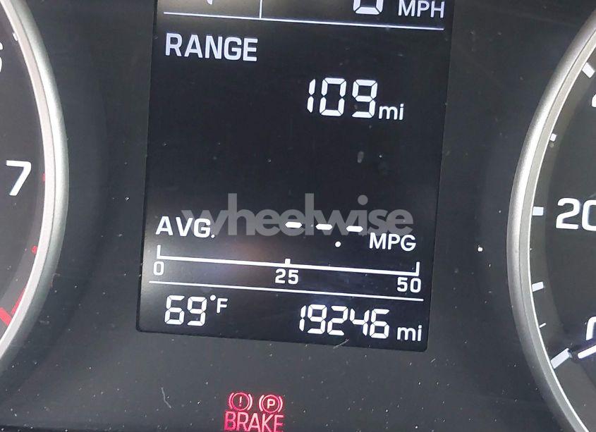 Photo 15 of 2017 Hyundai Elantra SE (VIN 5NPD84LF2HH003305)