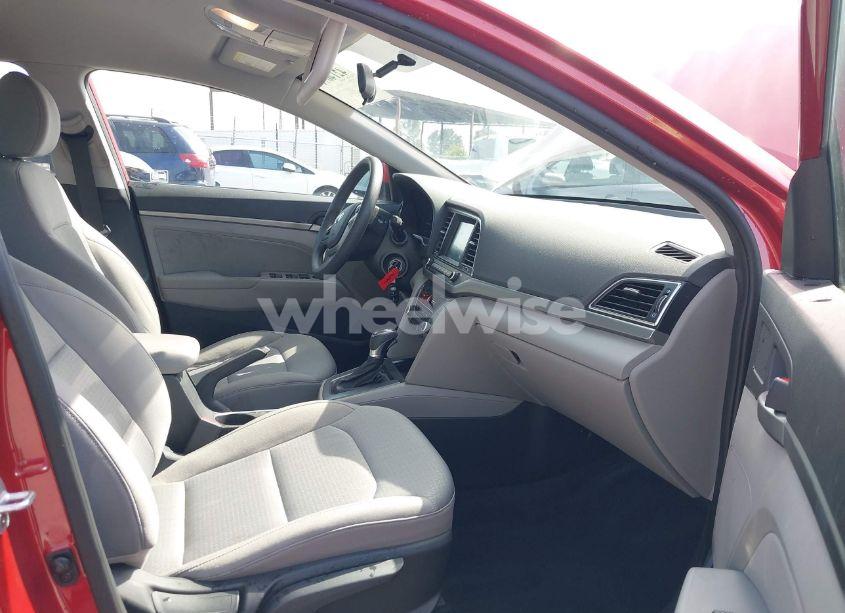 Photo 5 of 2017 Hyundai Elantra SE (VIN 5NPD84LF2HH003305)