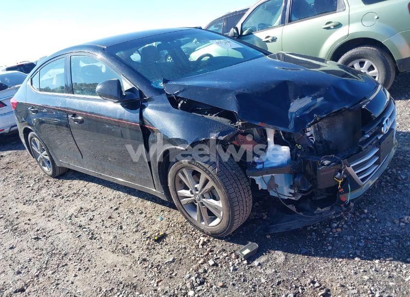 2017 Hyundai Elantra SE (VIN 5NPD84LF2HH018709) main photo