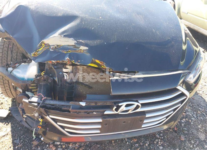 Photo 12 of 2017 Hyundai Elantra SE (VIN 5NPD84LF2HH018709)