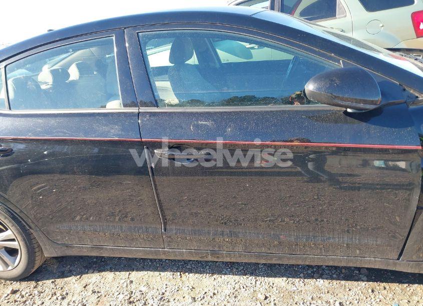 Photo 14 of 2017 Hyundai Elantra SE (VIN 5NPD84LF2HH018709)