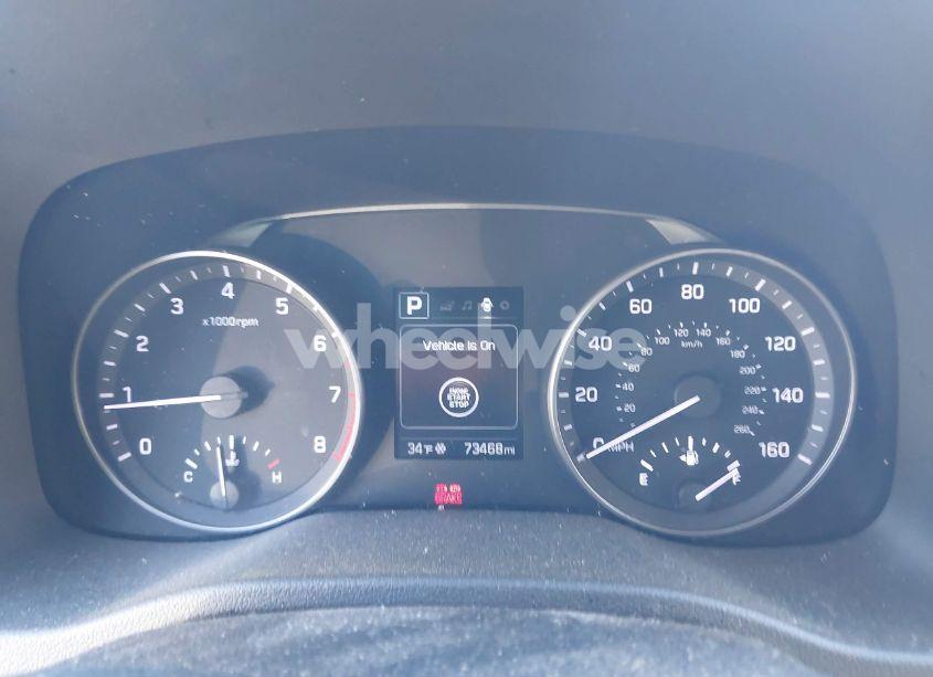 Photo 7 of 2017 Hyundai Elantra SE (VIN 5NPD84LF2HH018709)