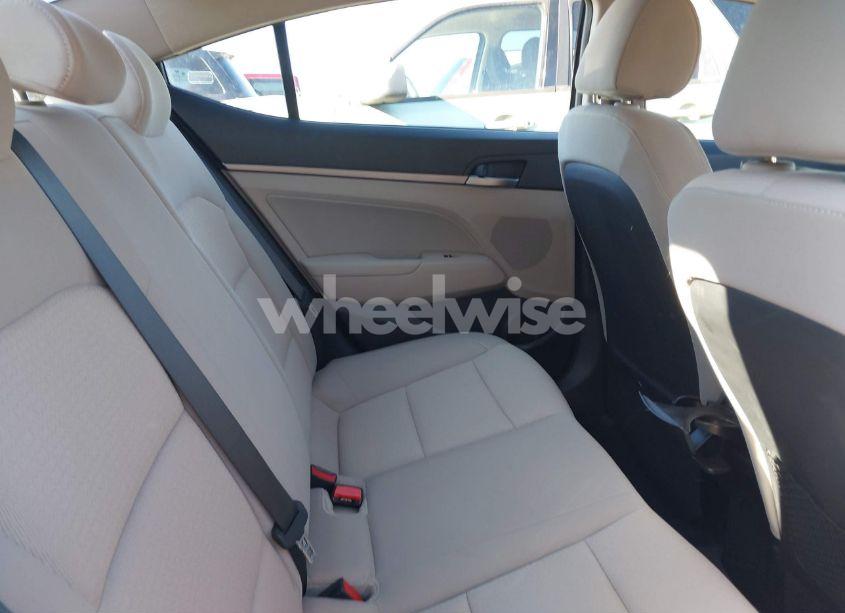 Photo 8 of 2017 Hyundai Elantra SE (VIN 5NPD84LF2HH018709)