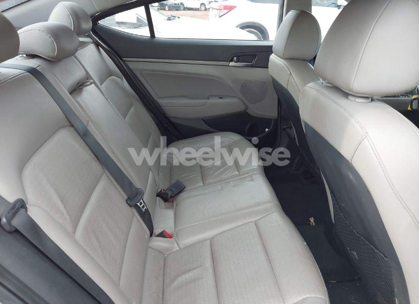 Photo 8 of 2017 Hyundai Elantra LIMITED (VIN 5NPD84LF2HH018841)