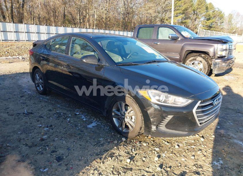 2017 Hyundai Elantra SE (VIN 5NPD84LF2HH034537) main photo