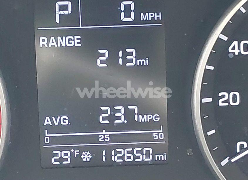 Photo 15 of 2017 Hyundai Elantra SE (VIN 5NPD84LF2HH034537)