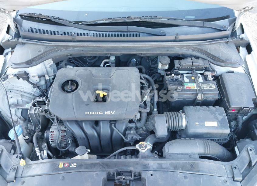 Photo 10 of 2017 Hyundai Elantra SE (VIN 5NPD84LF2HH039558)