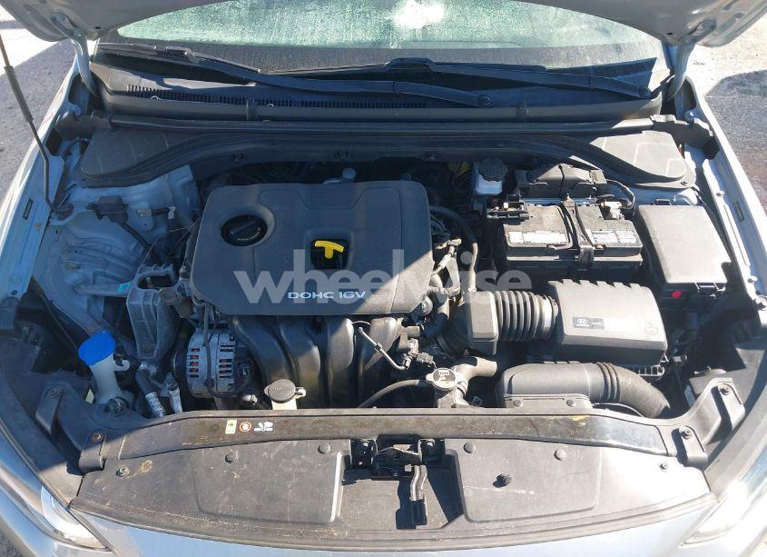 Photo 10 of 2017 Hyundai Elantra LIMITED (VIN 5NPD84LF2HH048521)