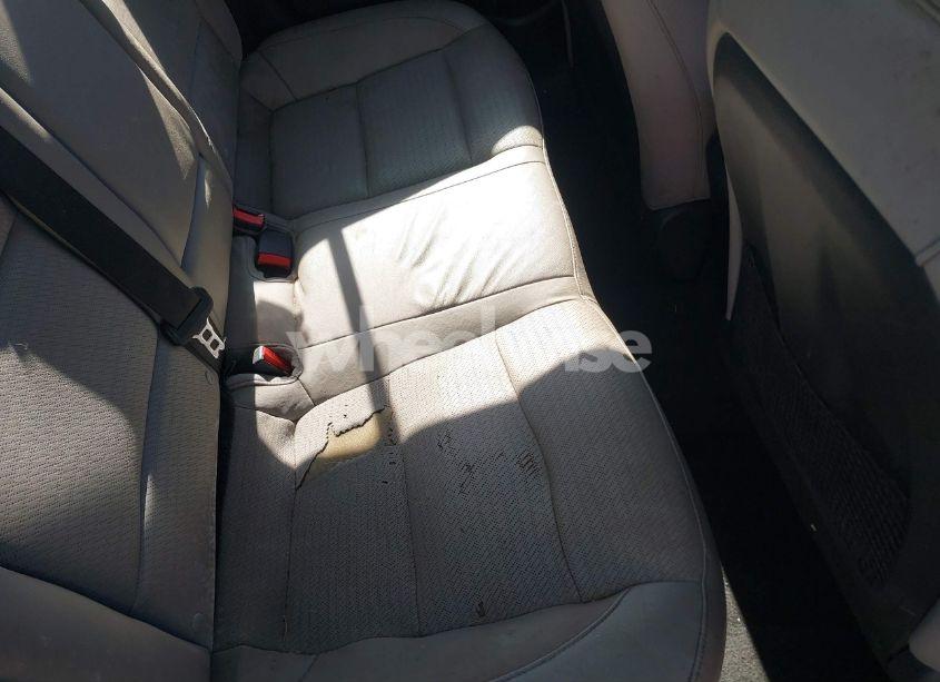 Photo 8 of 2017 Hyundai Elantra LIMITED (VIN 5NPD84LF2HH048521)