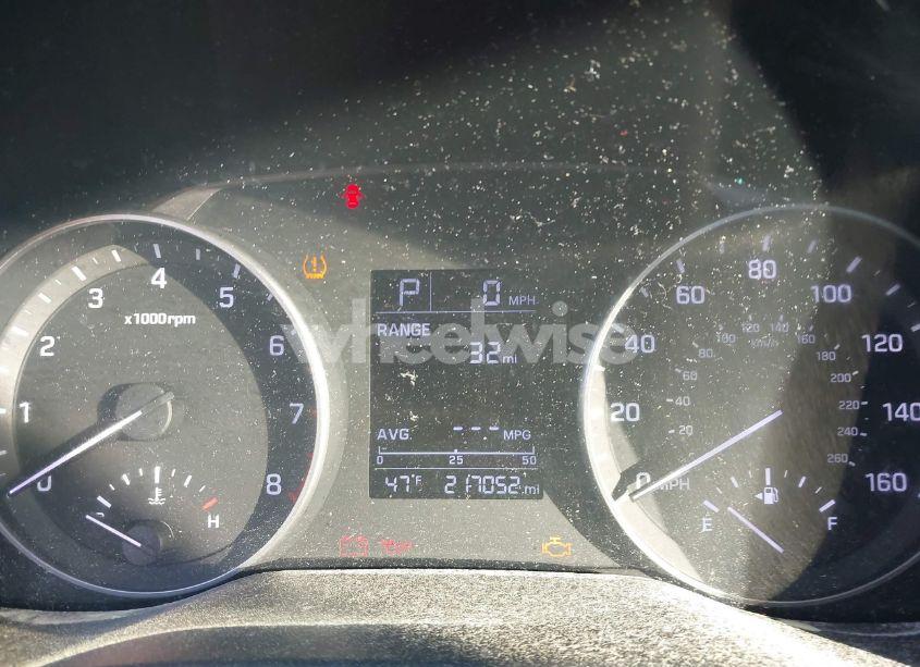 Photo 7 of 2017 Hyundai Elantra SE (VIN 5NPD84LF2HH053573)