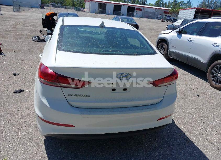 Photo 16 of 2017 Hyundai Elantra SE (VIN 5NPD84LF2HH054772)