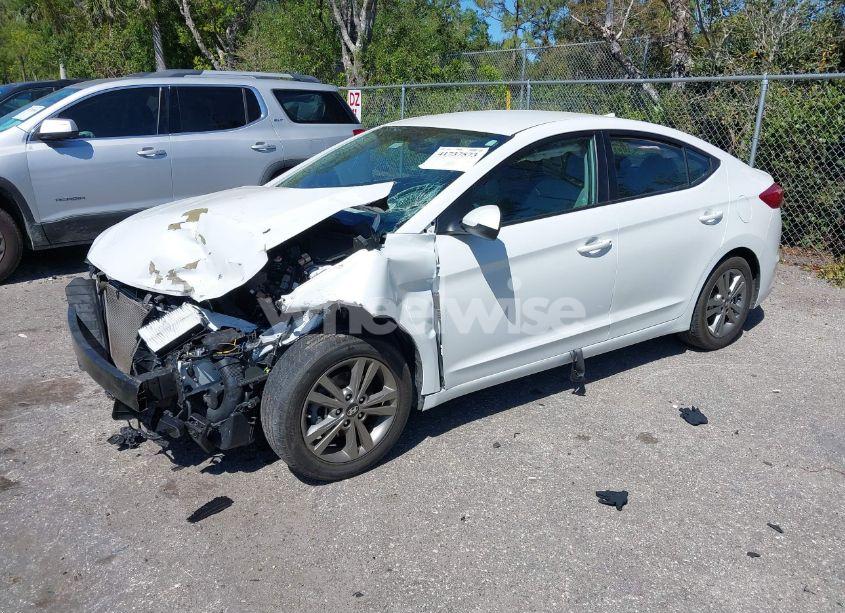 Photo 2 of 2017 Hyundai Elantra SE (VIN 5NPD84LF2HH054772)