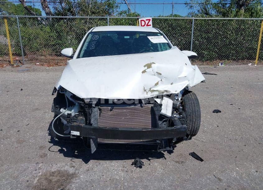 Photo 6 of 2017 Hyundai Elantra SE (VIN 5NPD84LF2HH054772)