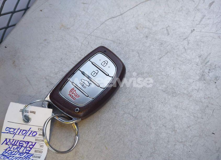 Photo 11 of 2017 Hyundai Elantra LIMITED (VIN 5NPD84LF2HH072852)