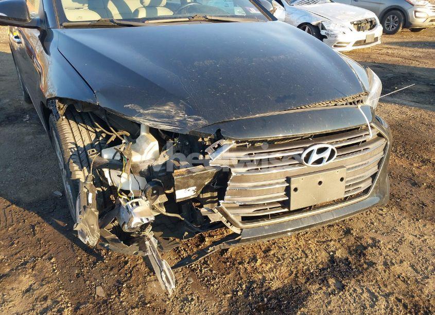 Photo 6 of 2017 Hyundai Elantra LIMITED (VIN 5NPD84LF2HH072852)