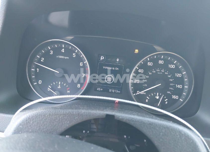 Photo 7 of 2017 Hyundai Elantra LIMITED (VIN 5NPD84LF2HH072852)